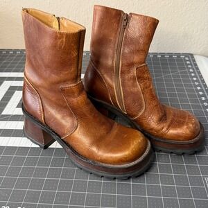 Vintage Y2K Steve Madden Hott Bratz Brown Leather Chunky Platform Lug Boots 9B
